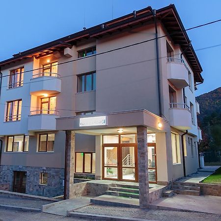 Family Hotel Relaxa Sapareva Banya Dış mekan fotoğraf